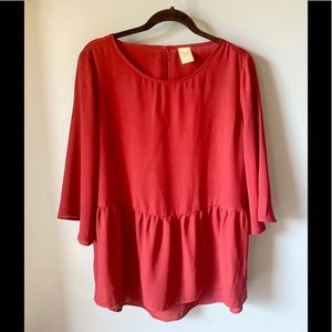 Burgundy peplum flowy chiffon top size Large